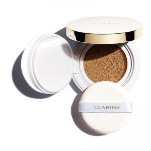 Clarins 103 everlasting cushion long wear & hydrating foundation